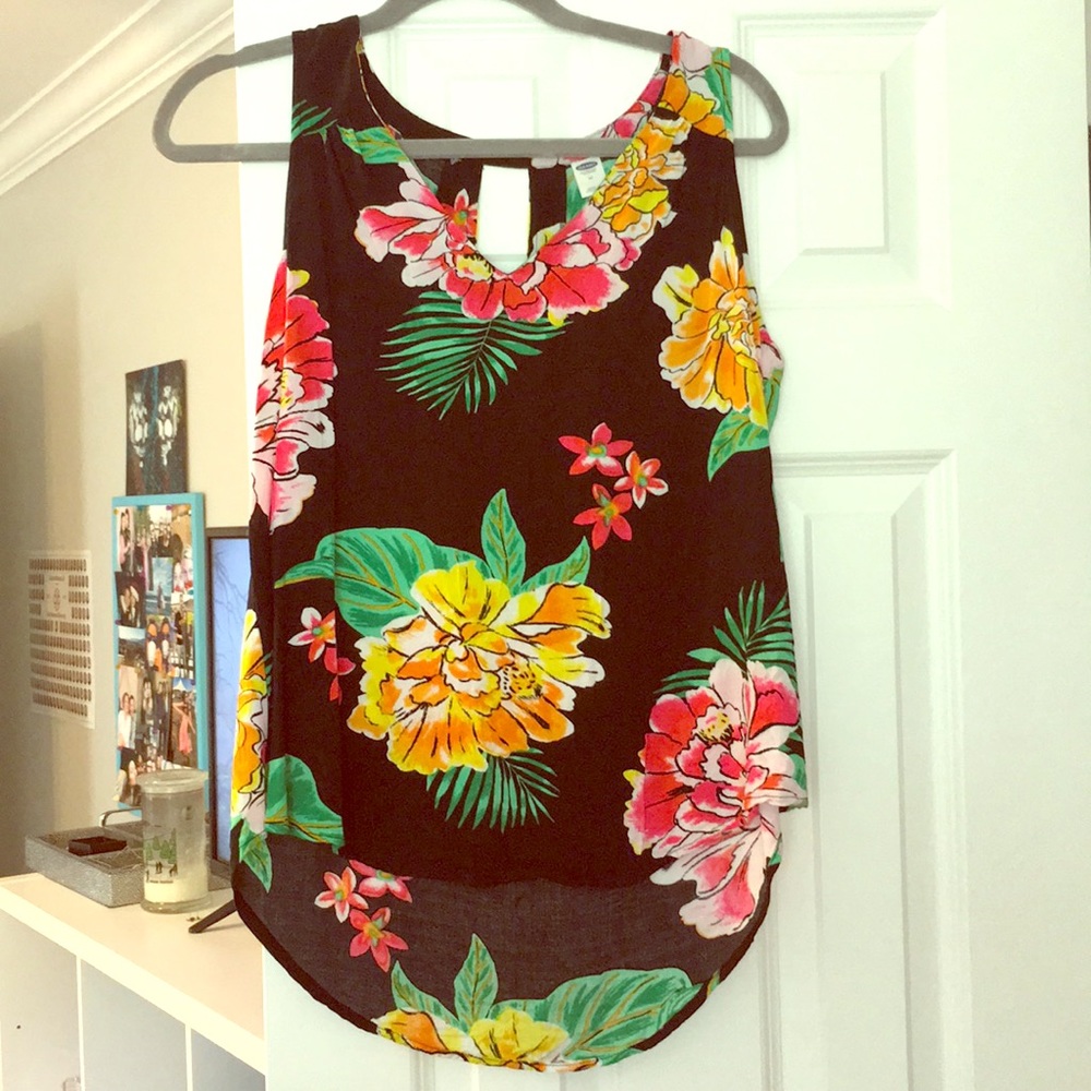 Tropical Tanktop: Old Navy